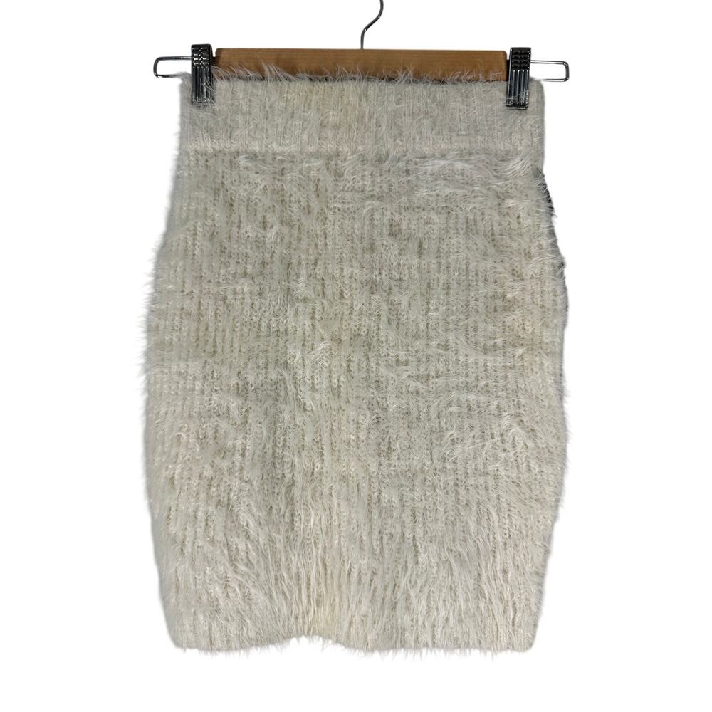 Lovers + Friends Revolve Ivory Fuzzy Skirt XS